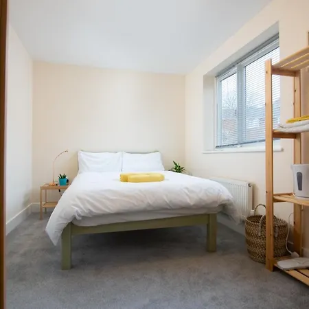 Bristol Bnb 4*