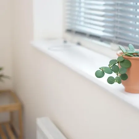 Ξενοδοχείο Bristol Bnb 3*