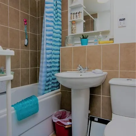 Bristol Bnb 4* Bristol